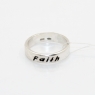 Модное серебряное кольцо с гравировкой судьба