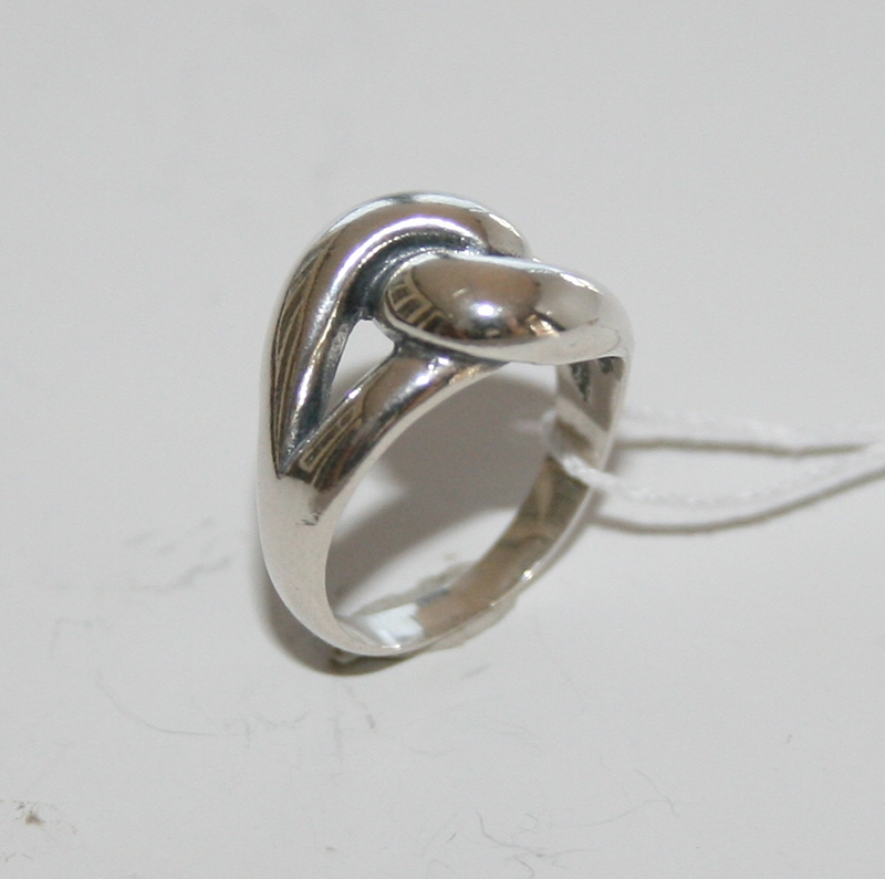 Женское кольцо из серебра 080к